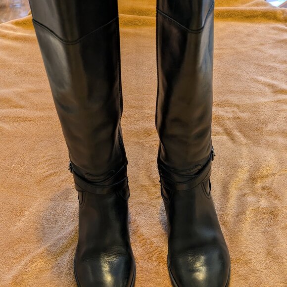Marc Fisher women's black leather riding boots,knee high,chian buckle 6.5M - Picture 2 of 7